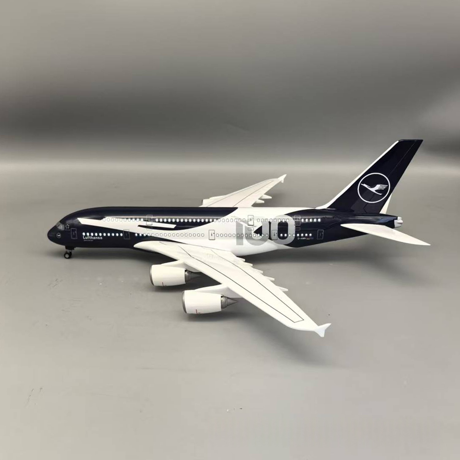 โมเดลเครื่องบินเรซิ่นขนาดใหญ่  - Model Kit Store บทวิจารณ์และราคา