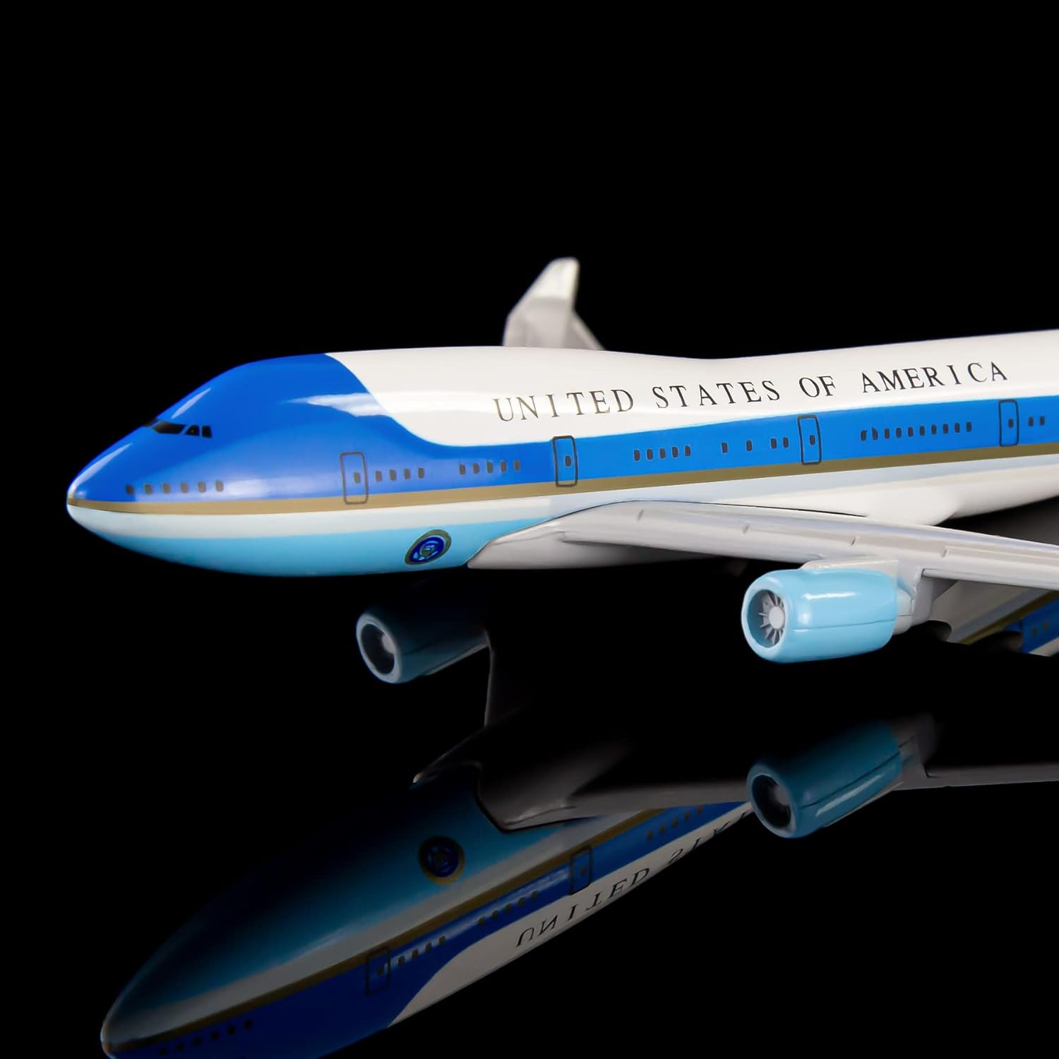 1/400 สเกล 16 ซม. แอร์ฟอร์ซวัน - Model Kit Store บทวิจารณ์และราคา