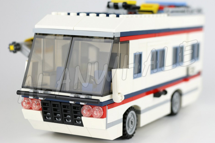 ตัวต่อ 792 ชิ้น 3in1 ชุดสร้างส - Model Kit Yacht บทวิจารณ์และราคา